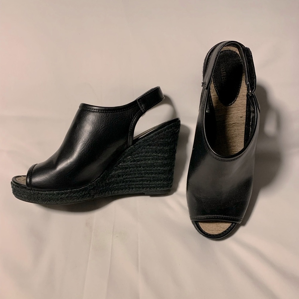 Ruff Hewn-black rope platform